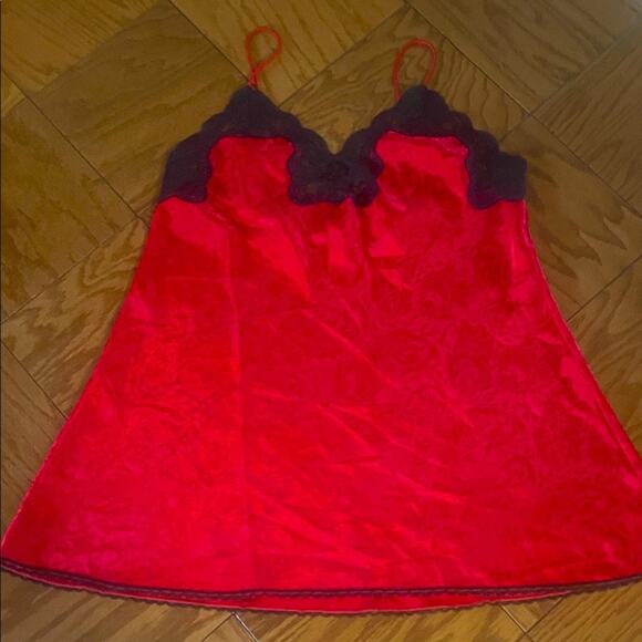 vintage Lucie Ann size large Elegant Red Lace Trim women's Chemise - Picture 1 of 8